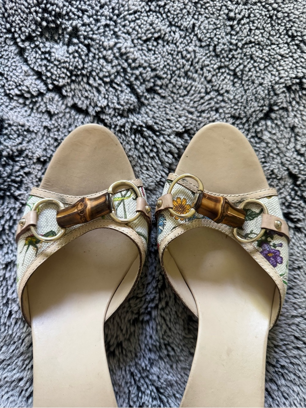 Gucci Floral Bamboo Horsebit Beige Slide Mules - Picture 2 of 5
